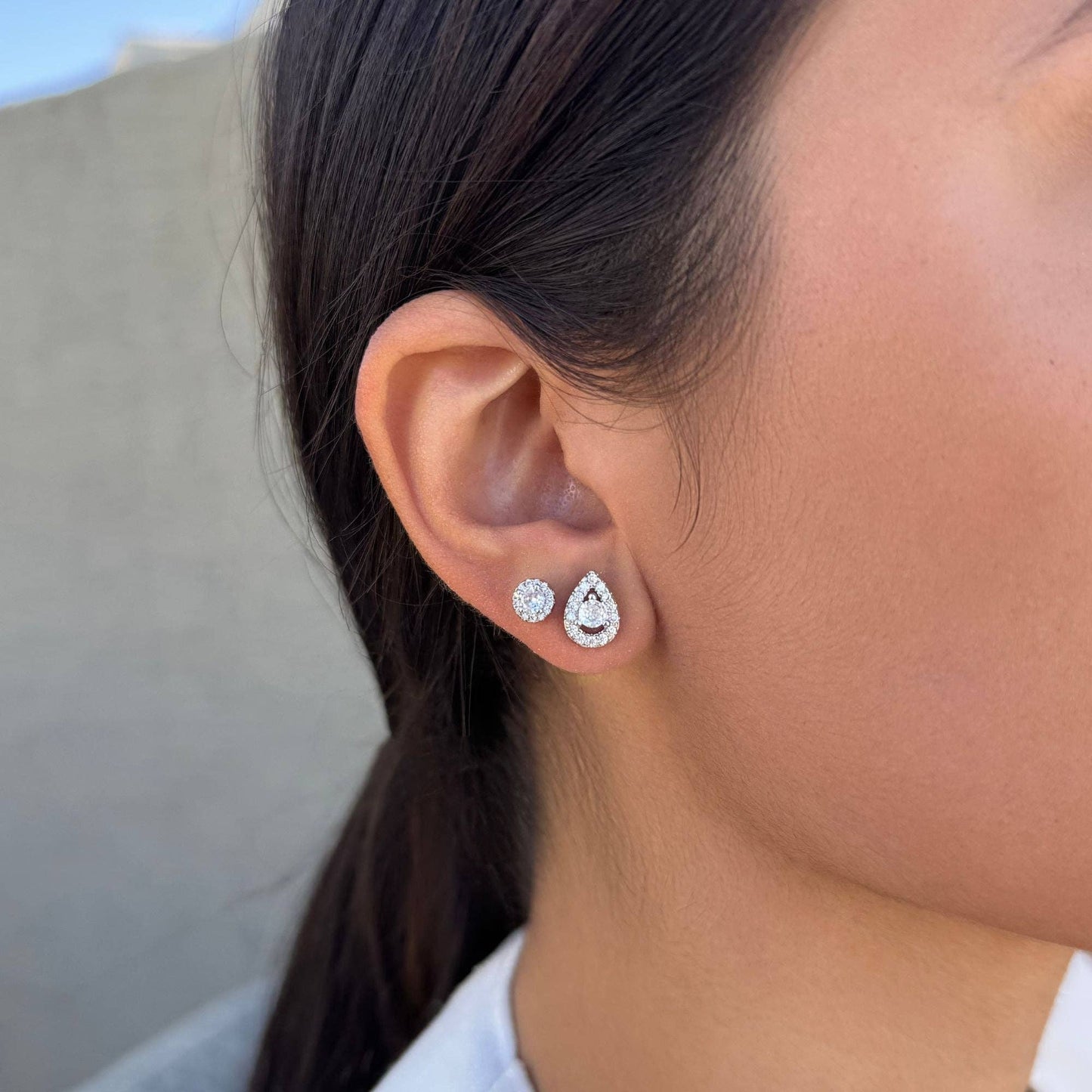 Lot de 2 clous d'oreilles halo plaqués argent