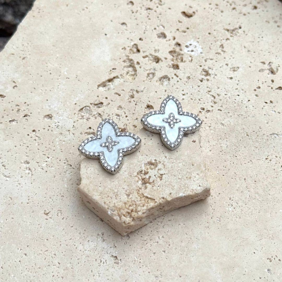 Flea flower statement: Silver